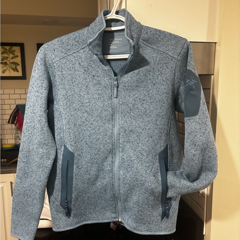 Arc'teryx Women’s Blue Zip-Up Fleece Lined Sweater